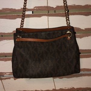 Micheal Kors Purse